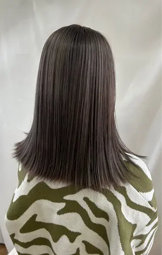 セミロング カラー 松尾 乾伸のヘアスタイル