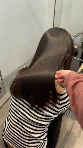 セミロング カラー ✨髪質改善✨美髪 矯正🫧小泉のヘアスタイル