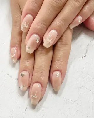 ネイル ネフェル所属・🤍ruru🤍 ガーリーネイル🎀のネイルデザイン