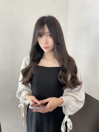 カラー nehus nagaoka所属・🖤複雑履歴ブリーチ Mizuki 🖤のヘアスタイル