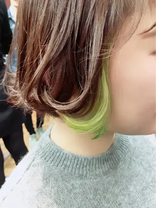 ミディアム カラー HAREKE  33 STREET所属・清水 美里のエステ・リラクイメージ