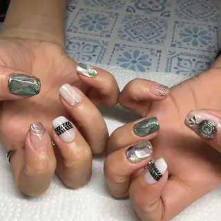 ネイル MAKANI nail salon所属・MAKANI salonのネイルデザイン