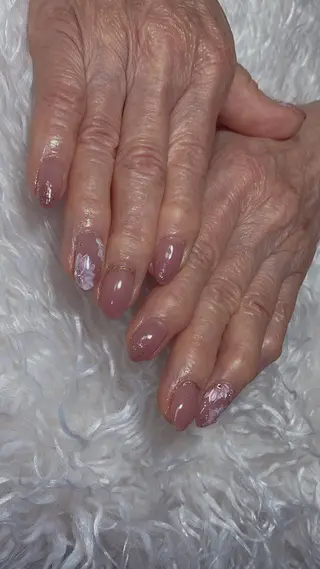 ネイル n o q r m. n a c h iのネイルデザイン