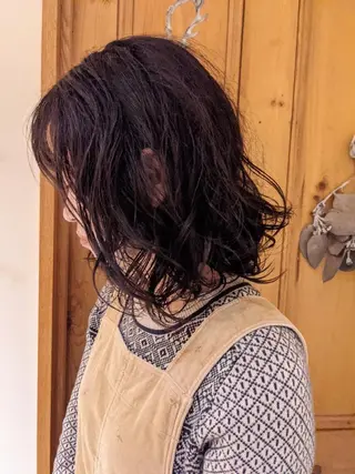 ミディアム パーマ kaminote所属・マエハラ ナナのヘアスタイル