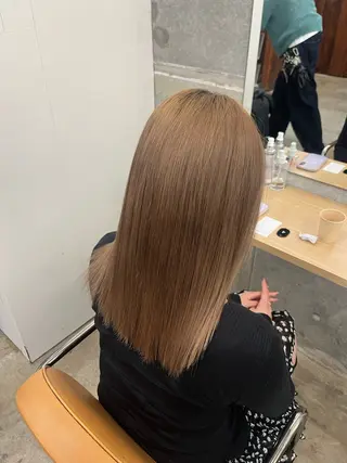 ブリーチカラー×艶 🍨mihoのヘアスタイル