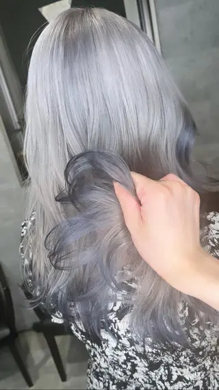 ロング カラー パーマ ヘアアレンジ メンズ キッズ ネイル マツエク・マツパ アイブロウ ダブルカラー 新宿のヘアスタイル