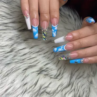 ネイル la vie  Luire所属・la vie Luire ｱｽｶのネイルデザイン