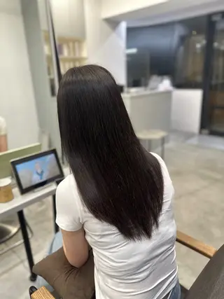 セミロング パーマ ハイトーンカラー が絶対可愛い✨泰聖✨のヘアスタイル