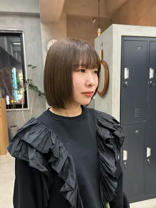 ショート カラー カット　パーマ ／シオンのヘアスタイル