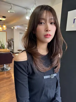 ロング カラー SALOWIN吉祥寺suite店所属・似合わせレイヤー 🇰🇷荒木洋文のヘアスタイル
