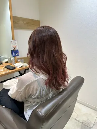 ロング SOU/エクステ /ダブルカラーのヘアスタイル