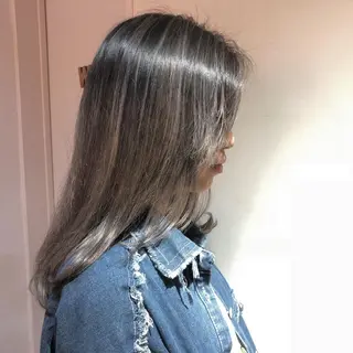 セミロング 🌸ハイトーン 新田 廉 🌸のヘアスタイル