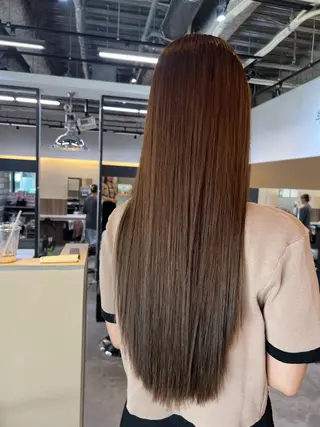 ロング 赤み消しカラー✳️ 井上明日翔💫のヘアスタイル