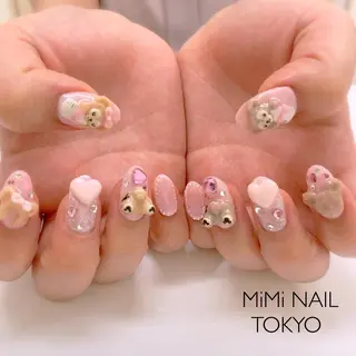 ネイル 五十嵐 美智のネイルデザイン