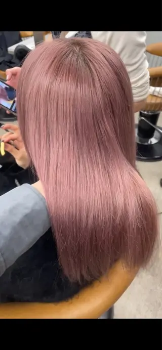 セミロング カラー 植村 海咲のヘアスタイル