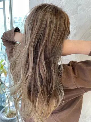 ロング カラー 島本 燎のヘアスタイル