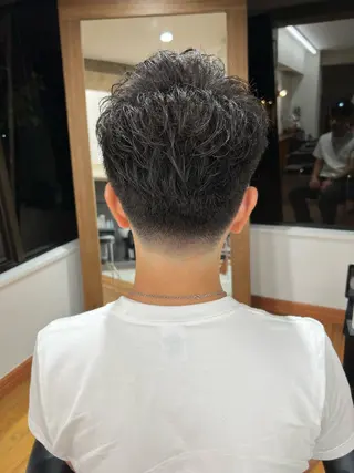 ショート メンズ メンズカット✂️ スキンフェード伊藤陸のヘアスタイル