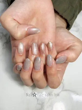 ネイル Hair salon Irie所属・與儀 知佳のネイルデザイン