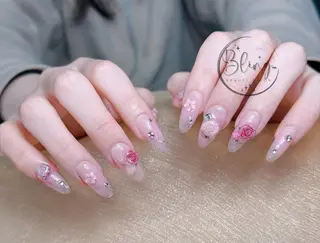 ロング Bling Salonのネイルデザイン