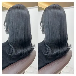 ミディアム カラー 村山 茉衣のヘアスタイル