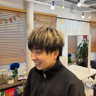 ショート メンズ 綱川 琉生のヘアスタイル