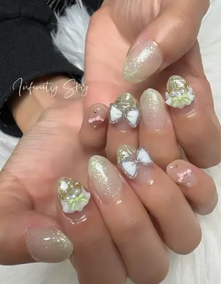 ネイル infinity skyのネイルデザイン