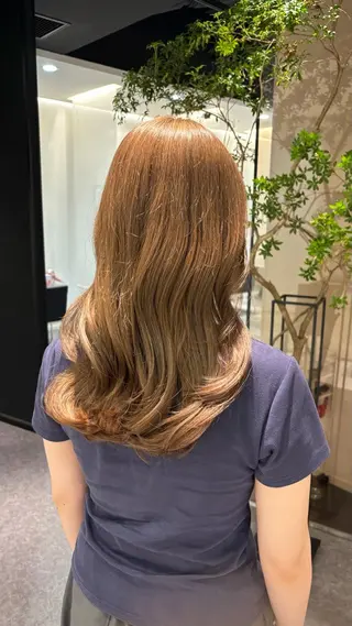 ロング 透明感カラー🫧×癒 しスパ鈴木思音のヘアスタイル