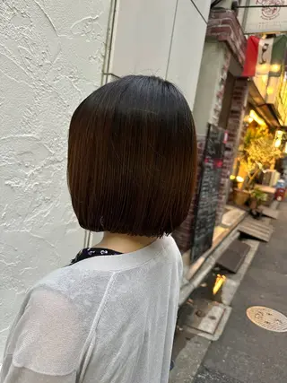 ショート カラー 金ウンス 銀座/髪質 改善×デザインカラーのヘアスタイル