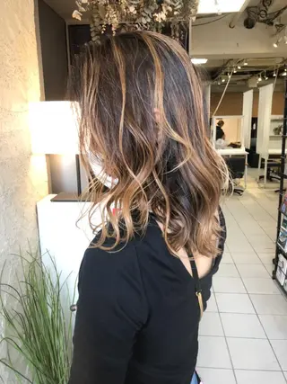 セミロング カラー 髪質改善満足度NO1 山下のヘアスタイル