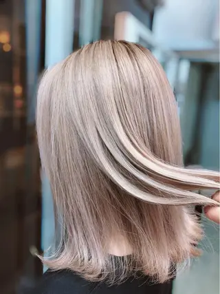 ミディアム カラー 韓国ヘア🤍髪質改善 🇰🇷AKANEのヘアスタイル