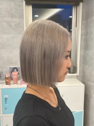 ミディアム ♡似合わせハイトーン ♡maiのヘアスタイル