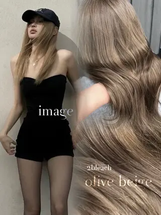 ロング .⋆𝜗𝜚表参道︎ ︎︎✧Hiraraのヘアスタイル