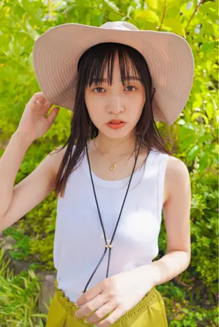 ミディアム カラー クロスパーマ× 透明感カラー✂︎のヘアスタイル