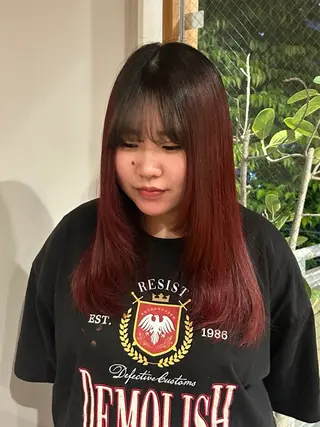 ロング 大嘉田 麻凜のヘアスタイル