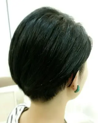 ショート 須賀 一美のヘアスタイル