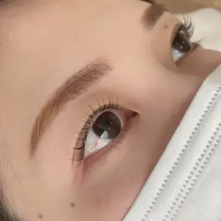 アイブロウ 岩城 あみのマツエク・マツパデザイン