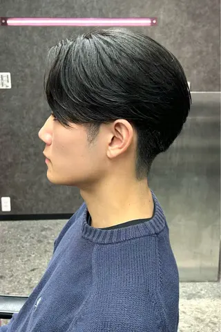 ショート カラー メンズ メンズスタイリスト 前田雄輝のヘアスタイル