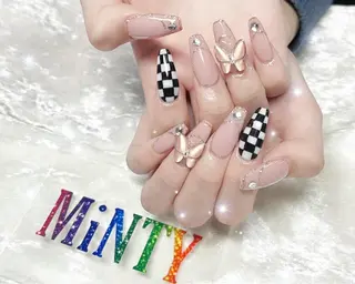 ネイル MiNTY 船橋店のネイルデザイン