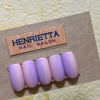 ネイル HENRIETTA NAILSALONのネイルデザイン