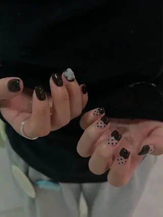 ネイル DEEokazaki momonaのネイルデザイン
