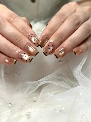 ネイル Allybell🫧 Ayakaのネイルデザイン