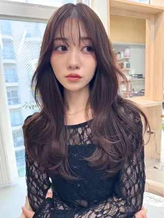 ロング 鈴木 菜々映のヘアスタイル