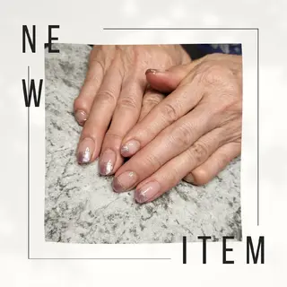 ネイル 矢野 美希のネイルデザイン