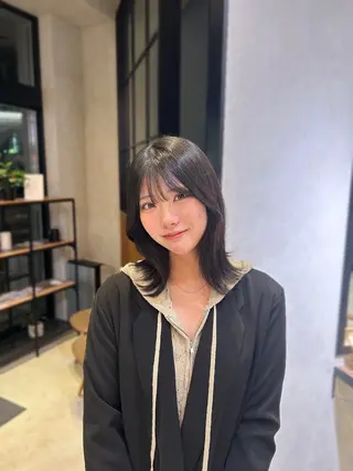 カラー Riri ⭐️のヘアスタイル