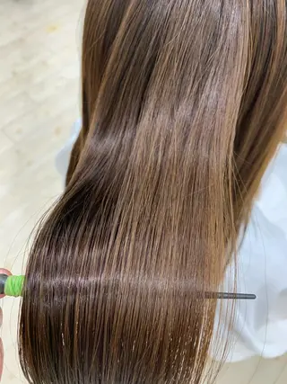 セミロング 心斎橋/海外レイヤー 募集中三好玲奈のヘアスタイル