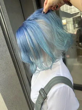 ミディアム カラー ブリーチ人気No.1 MANATO🎨🌈のヘアスタイル