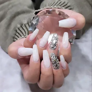ネイル nailsalon glow sayaのネイルデザイン