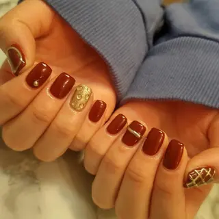 ネイル ジェヌインネイル 河内のネイルデザイン