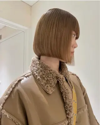 カラー 林 妃和のヘアスタイル