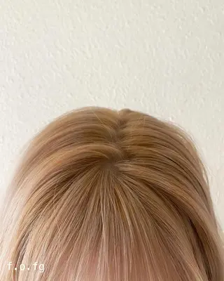 ミディアム カラー ツキノキ ミナのヘアスタイル